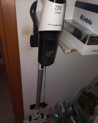 Aspirapolvere senza fili