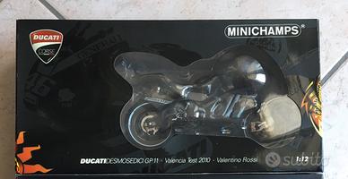 Minichamps Ducati Valentino Rossi