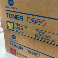 Toner giallo Konica Minolta TN221Y