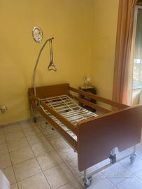 Letto da degenza elettrico in legno con materasso