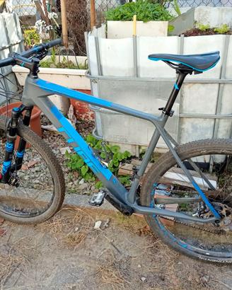 bicicletta Cube