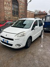 Peugeot Partner Autocarro 5 Posti 2014