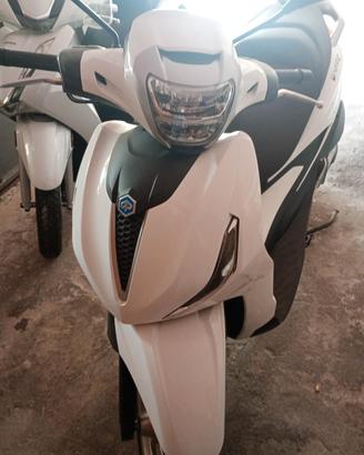 piaggio Beverly 300