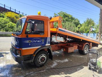 Iveco 65-10 carroattrezzi isoli