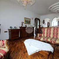 4 LOCALI A SOMMARIVA PERNO