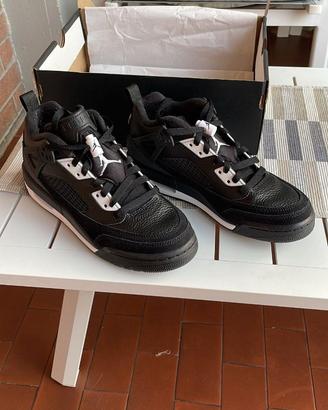 Nike Jordan 4