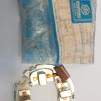 PORTASPAZZOLE PIAGGIO VESPA 244938A