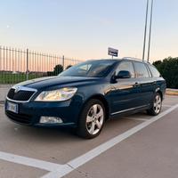 Skoda octavia Wagon 4x4 automatica 140cv