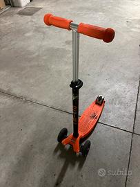 Monopattino Micro Maxi