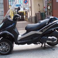 Piaggio MP3 400 RT patente A2
