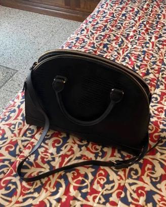 Borsetta nera ZARA