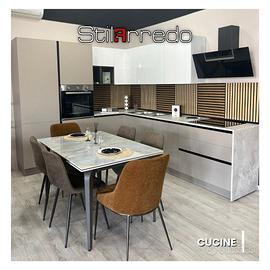 CUCINA AD ANGOLO