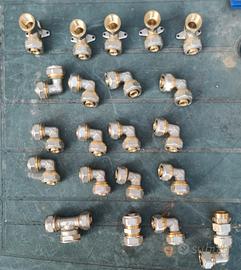 raccordi nuovi multistrato stringenti . 20x20