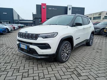 Jeep Compass 4xe 1.3 T4 PHEV 240cv Summit 4xe...