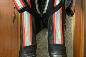 tuta da moto spyke nero-argento-rosso