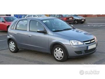 Parabrezza Opel Corsa C