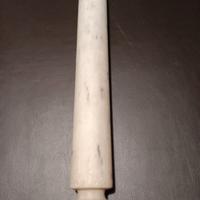 mattarello in marmo antico