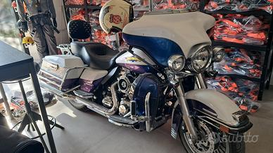 Electra glide in perfette condizioni
