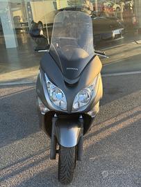 Honda SW-T400