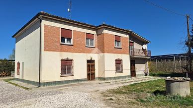 CASA INDIPENDENTE A BAGNACAVALLO