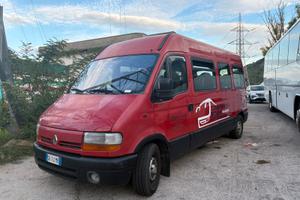 Pulmino Renault Master 17 posti