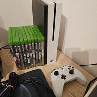 Xbox one s 500 gb più giochi e pad 