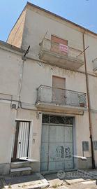 Casa indipendente a Bonefro (CB) - Via Roma -
