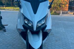 Scooter Yamaha TMAX 530