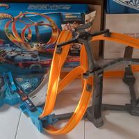 Hot wheels / pista triplo tornado