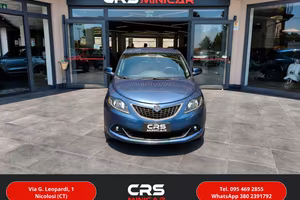 Lancia Ypsilon 1.0 FireFly 5 porte S&S Hybrid Gold