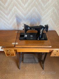 macchina da cucire anni 20 da collezzione