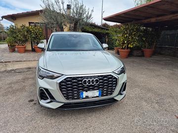 Audi Q3 SPB 35 TFSI Sportback S line edition