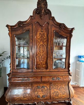 Vetrina credenza in stile barocco veneziano