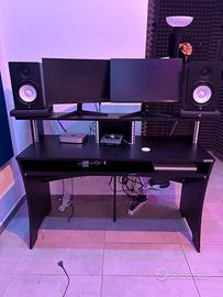 Glorious Workbench Black — Scrivania Producer