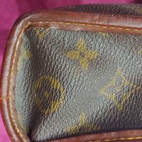Luis Vuitton Pochette da viaggio