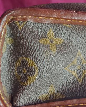 Luis Vuitton Pochette da viaggio