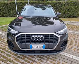 Audi Q3 35 TDI S tronic Business Advanced