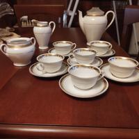 Set da caffè con bordo dorato 