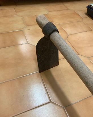 Zappa AGEF tradizionale con manico lungo in legno