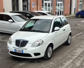 Lancia Ypsilon 1.2 New Oro