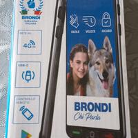 Smartphone amico brondi s+, telefono per anziani