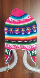 Cappello stile peruviano con paraorecchie