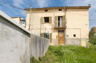 CASA INDIPENDENTE A CAMPLI