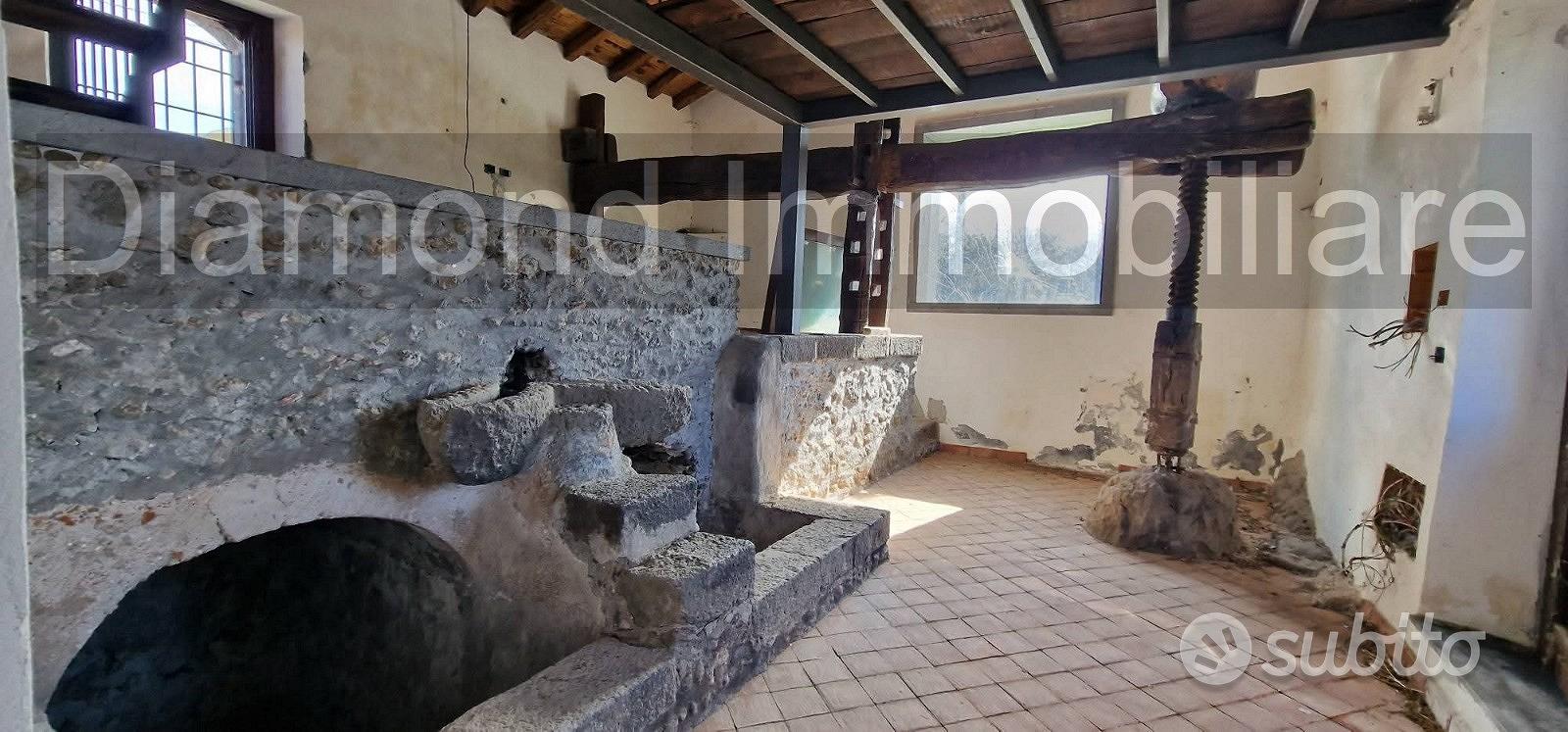 Casale ristrutturato con terreno DOC Solicchiata - Vista 5