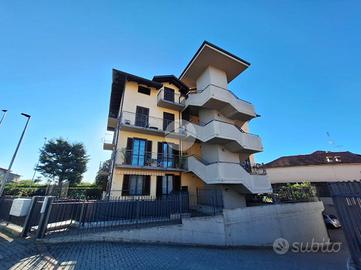 2 LOCALI A STRAMBINO