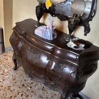 Camera letto vintage di noce