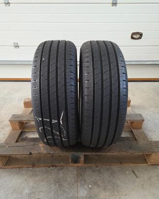  2 gomme Goodyear 225 55 18 estive