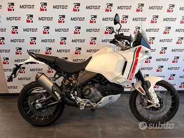 Ducati Desert X 950 km 0 tua da € 220,00 al mese