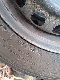 Ruote con gomme estive 175/65 R15 88h