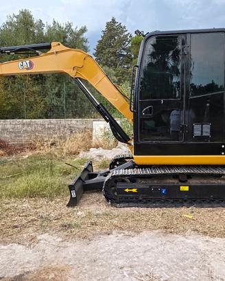 Caterpillar 305.5E 